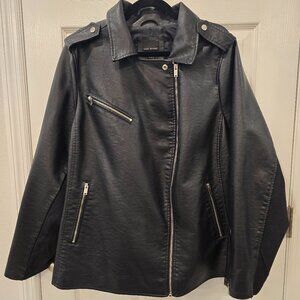Lane Bryant Moto Jacket Size 22 Plus Size Black Faux Leather Fabric Lined